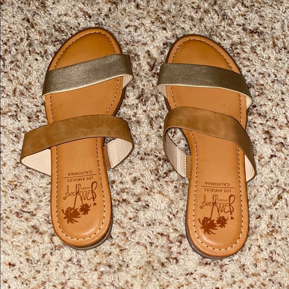 sandals